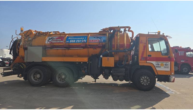 Volvo FL 10 - 320 (10500L + 1500L / 10 TYRES FULL STEEL / HIGH PRESSURE + VACUUM / POMPE MANUELLE / MANUAL PUMP) - Limpieza de alcantarillado: foto 4 Volvo FL 10 - 320 (10500L + 1500L / 10 TYRES FULL STEEL / HIGH PRESSURE + VACUUM / POMPE MANUELLE / MANUAL PUMP) - Limpieza de alcantarillado: foto 4