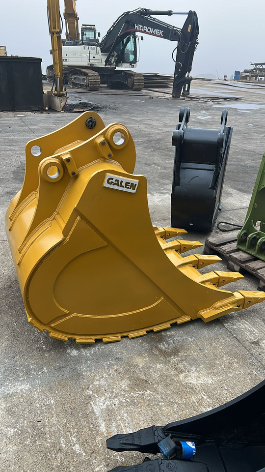 CAT 320 General Purpose Bucket - Cazo para excavadora para Excavadora de cadenas: foto 1 CAT 320 General Purpose Bucket - Cazo para excavadora para Excavadora de cadenas: foto 1
