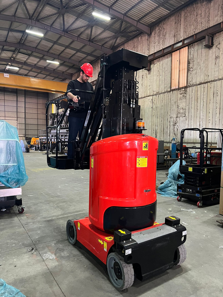 GALEN Vertical Mast Lift with Jib - Plataforma de mástil vertical: foto 5 GALEN Vertical Mast Lift with Jib - Plataforma de mástil vertical: foto 5