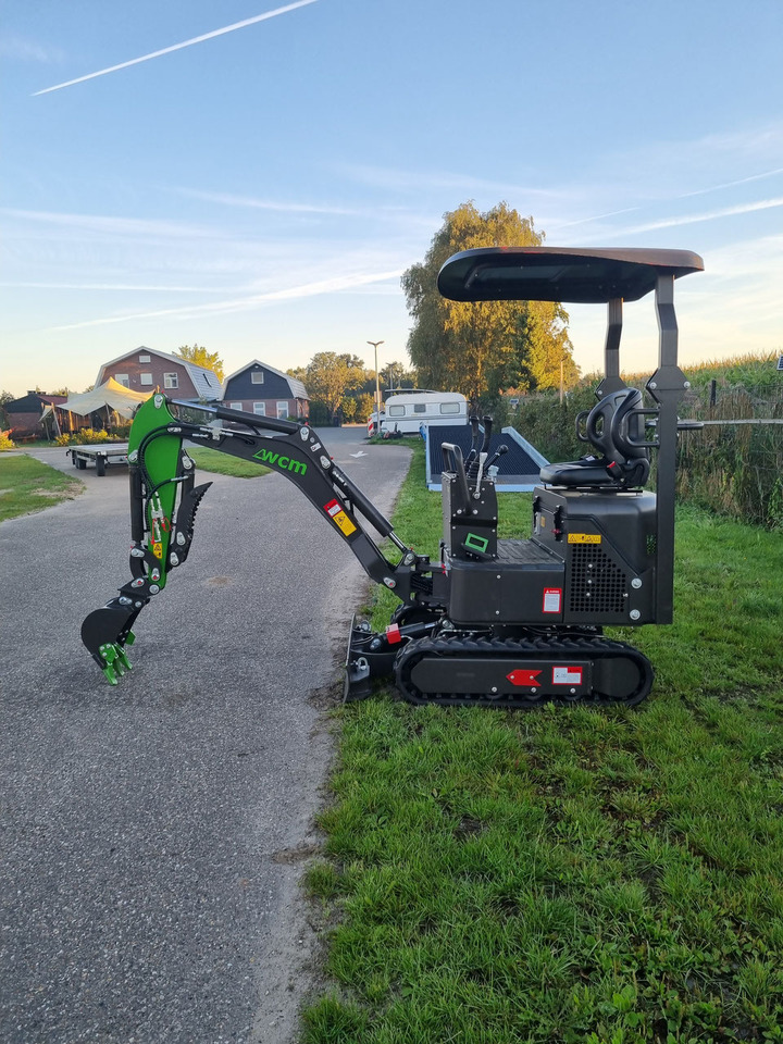 WCM CTX 8010S Benzine - Miniexcavadora: foto 3 WCM CTX 8010S Benzine - Miniexcavadora: foto 3