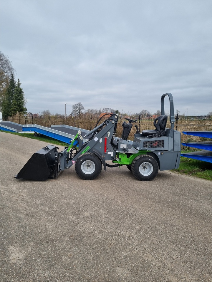 WCM L1460 - Cargadora de ruedas: foto 5 WCM L1460 - Cargadora de ruedas: foto 5