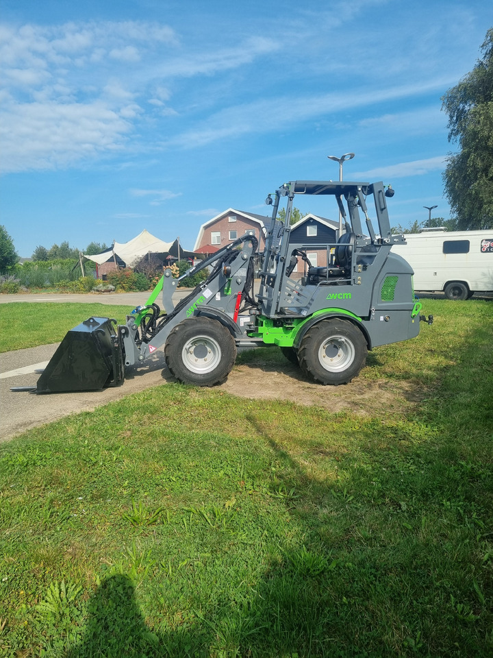 WCM L2312 - Cargadora de ruedas: foto 1 WCM L2312 - Cargadora de ruedas: foto 1