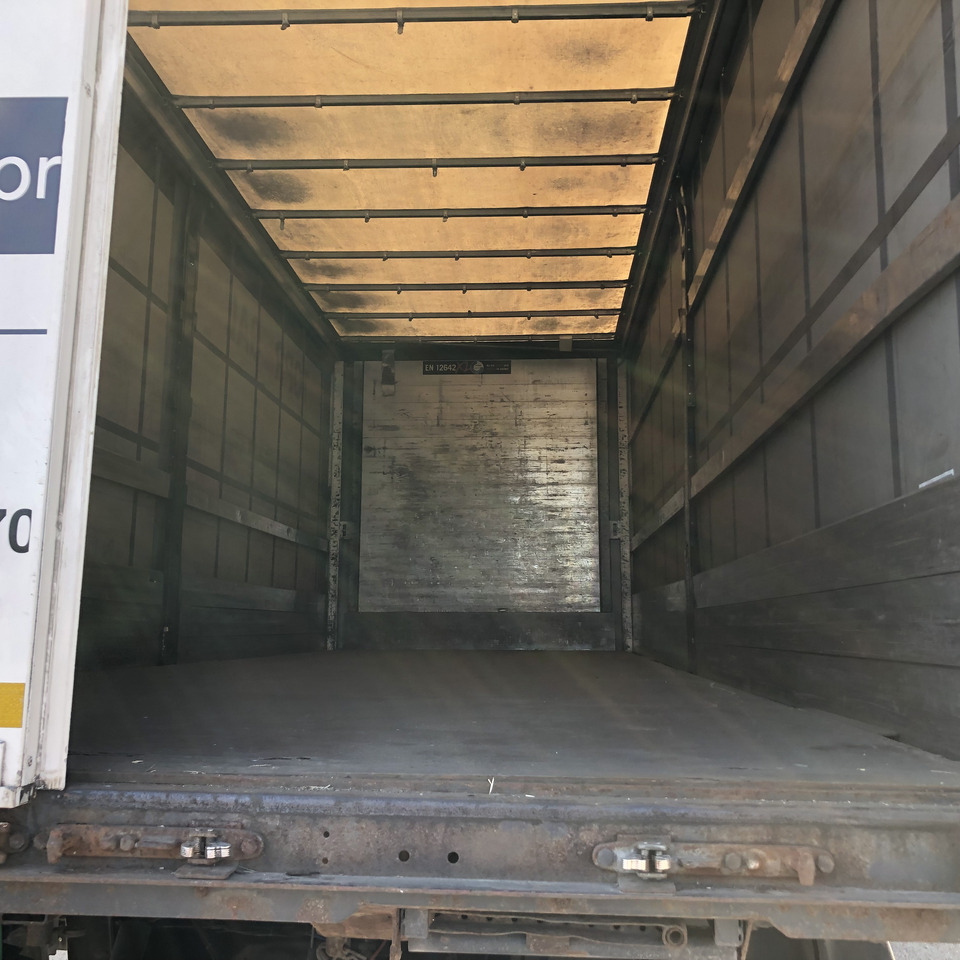 - Remolque con toldo: foto 5 - Remolque con toldo: foto 5