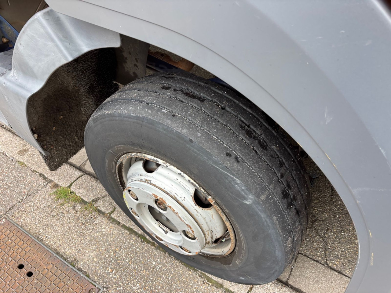 Camión volquete Mercedes-Benz Atego III 818, Euro-6, MEILER Dreiseitenkipper: foto 7 Camión volquete Mercedes-Benz Atego III 818, Euro-6, MEILER Dreiseitenkipper: foto 7