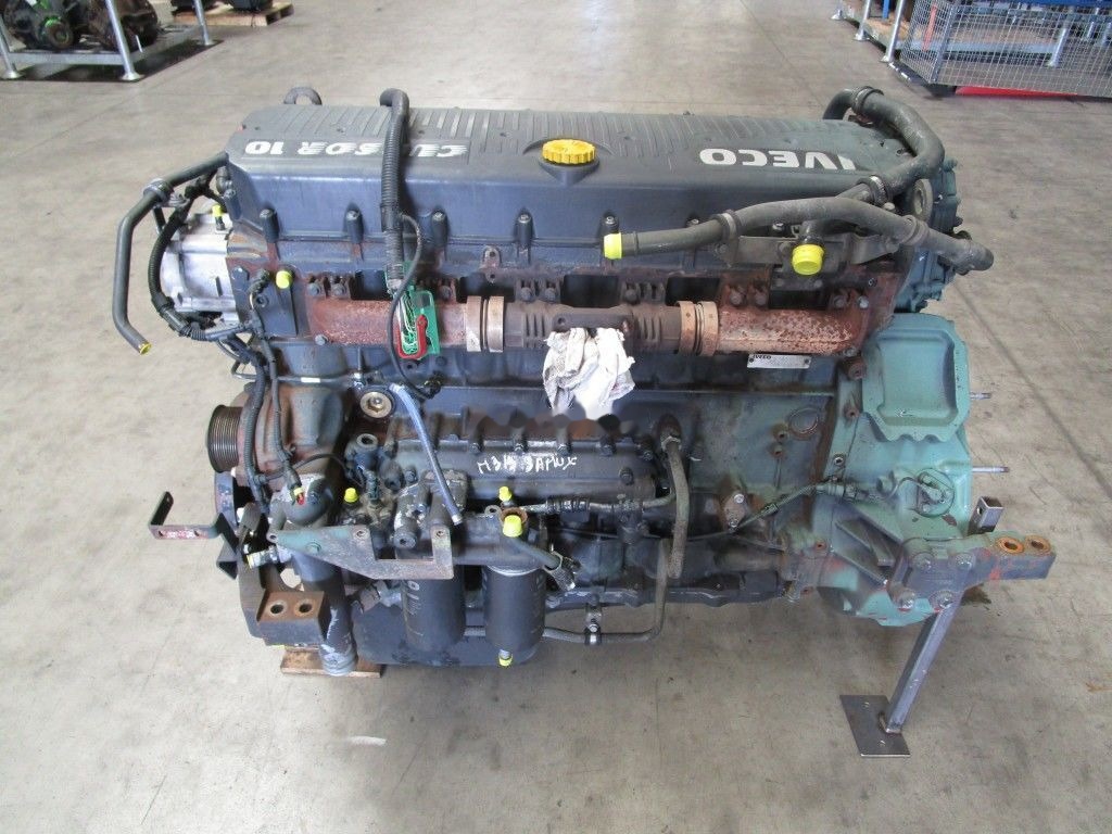 IVECO F3AE0681 IVECO STRALIS - Motor para Camión: foto 2 IVECO F3AE0681 IVECO STRALIS - Motor para Camión: foto 2