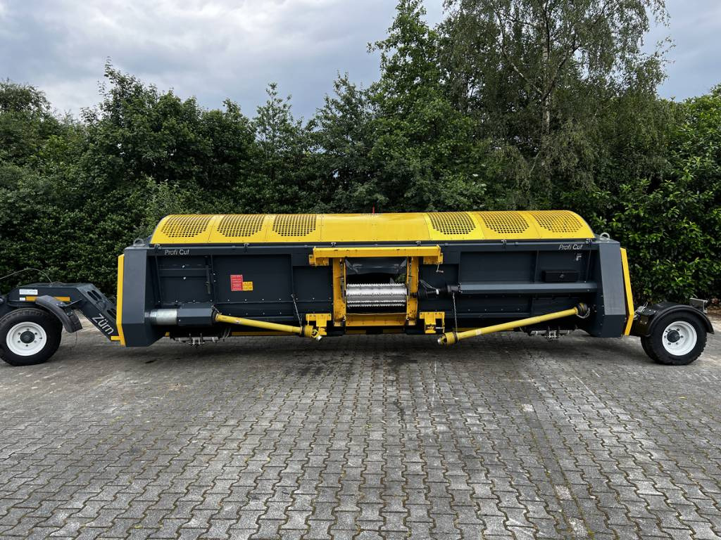 Cosechadora de forraje zurn Proficut 620 maaibord: foto 1