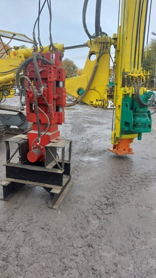ABI RE 8000 (O&K RH 6) no mobilram tm bauer rtg rg bg - Martillo de hinca de pilotes: foto 3 ABI RE 8000 (O&K RH 6) no mobilram tm bauer rtg rg bg - Martillo de hinca de pilotes: foto 3