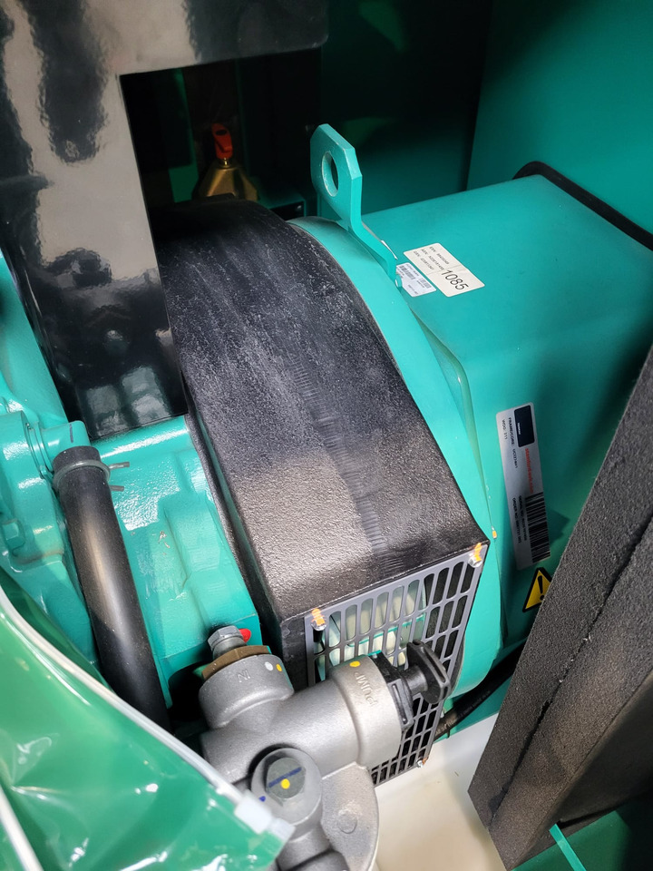 Cummins C220D5EQ. 220KVA Generator. Brand new. - Generador industriale: foto 4 Cummins C220D5EQ. 220KVA Generator. Brand new. - Generador industriale: foto 4