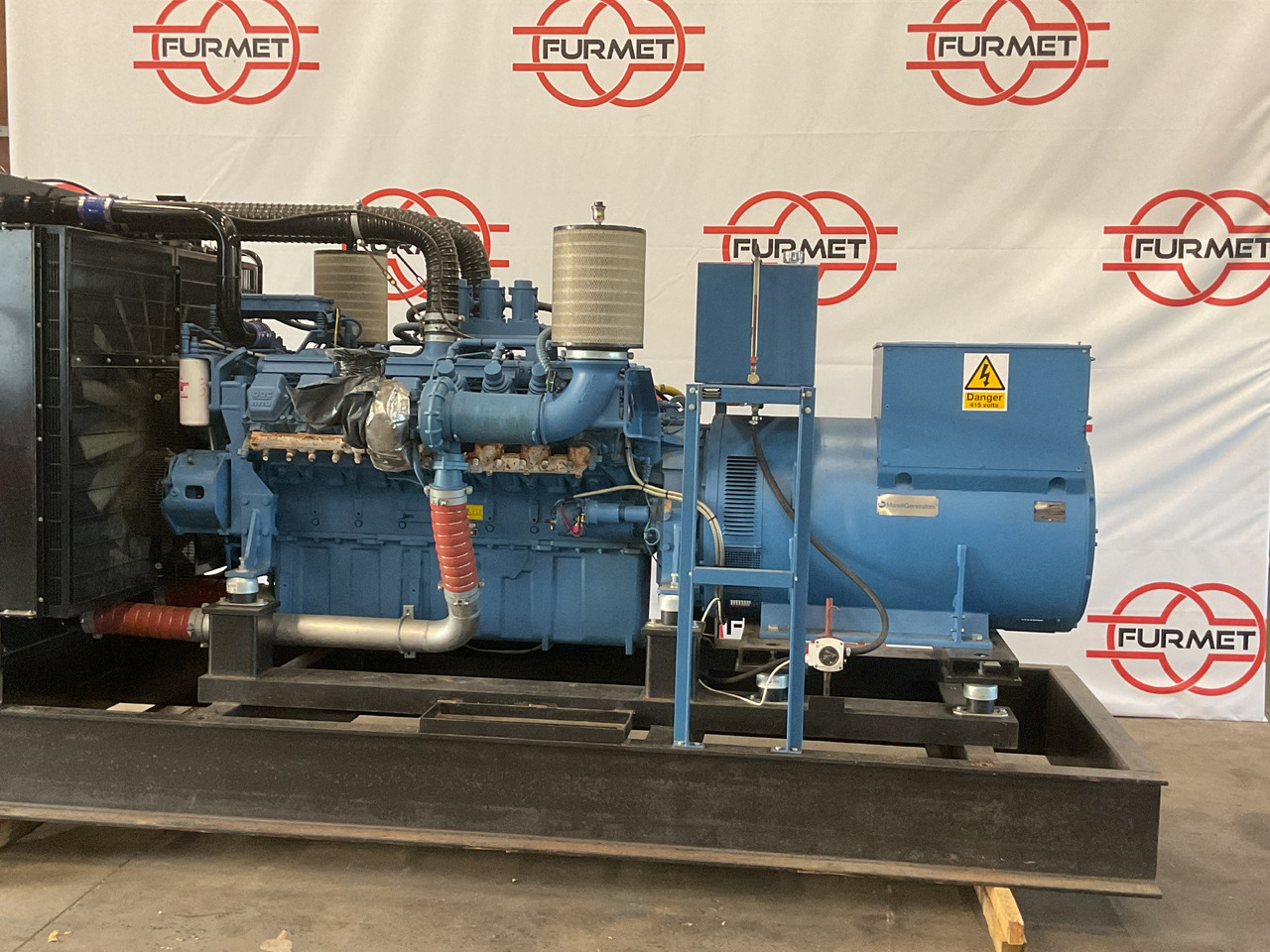 MTU 16V2000, 900KVA generatorset. Like brand new. Low standby hours - Generador industriale: foto 3 MTU 16V2000, 900KVA generatorset. Like brand new. Low standby hours - Generador industriale: foto 3
