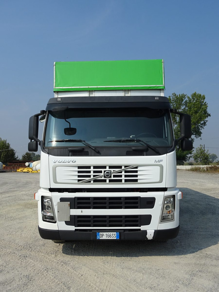 VOLVO FM9 R 62 - Camión lona: foto 5 VOLVO FM9 R 62 - Camión lona: foto 5