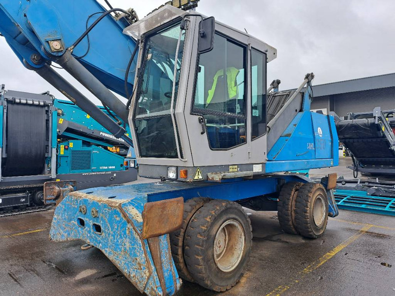 Fuchs MHL 350 - Manipulador de materiales: foto 5 Fuchs MHL 350 - Manipulador de materiales: foto 5