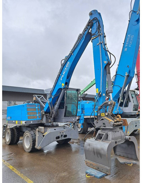 Fuchs MHL310F + Grapple - Manipulador de materiales: foto 3 Fuchs MHL310F + Grapple - Manipulador de materiales: foto 3