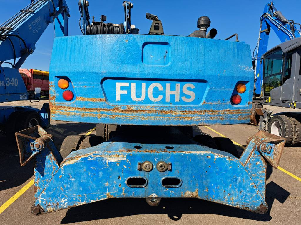 Fuchs MHL335 + Grapple + Reman Engine - Manipulador de materiales: foto 3 Fuchs MHL335 + Grapple + Reman Engine - Manipulador de materiales: foto 3