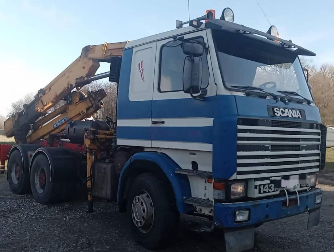 Scania R143-450 V8 Tractor unit with crane - Cabeza tractora: foto 3 Scania R143-450 V8 Tractor unit with crane - Cabeza tractora: foto 3