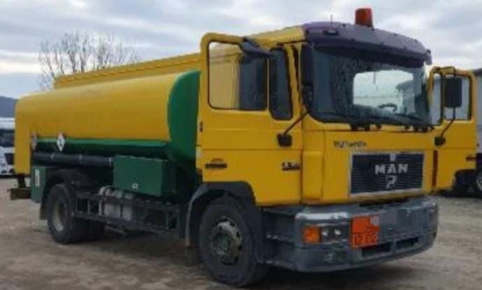 MAN 19.403 Tanker - Camión cisterna: foto 2 MAN 19.403 Tanker - Camión cisterna: foto 2