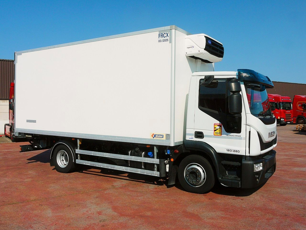 Iveco 120E28 KUHLKOFFER FLEISH BAHNEN CARRIER XARIOS - Camión frigorífico: foto 3 Iveco 120E28 KUHLKOFFER FLEISH BAHNEN CARRIER XARIOS - Camión frigorífico: foto 3