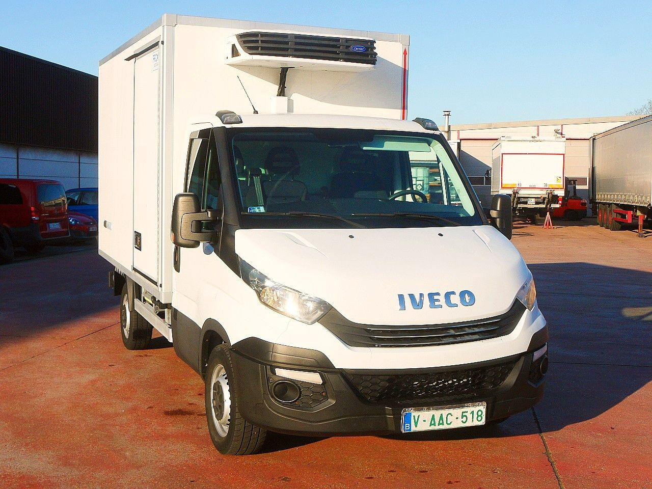 Iveco 35S14 DAILY KUHLKOFFER CARRIER XARIOS 350 -29C - Furgoneta frigorifica: foto 1 Iveco 35S14 DAILY KUHLKOFFER CARRIER XARIOS 350 -29C - Furgoneta frigorifica: foto 1