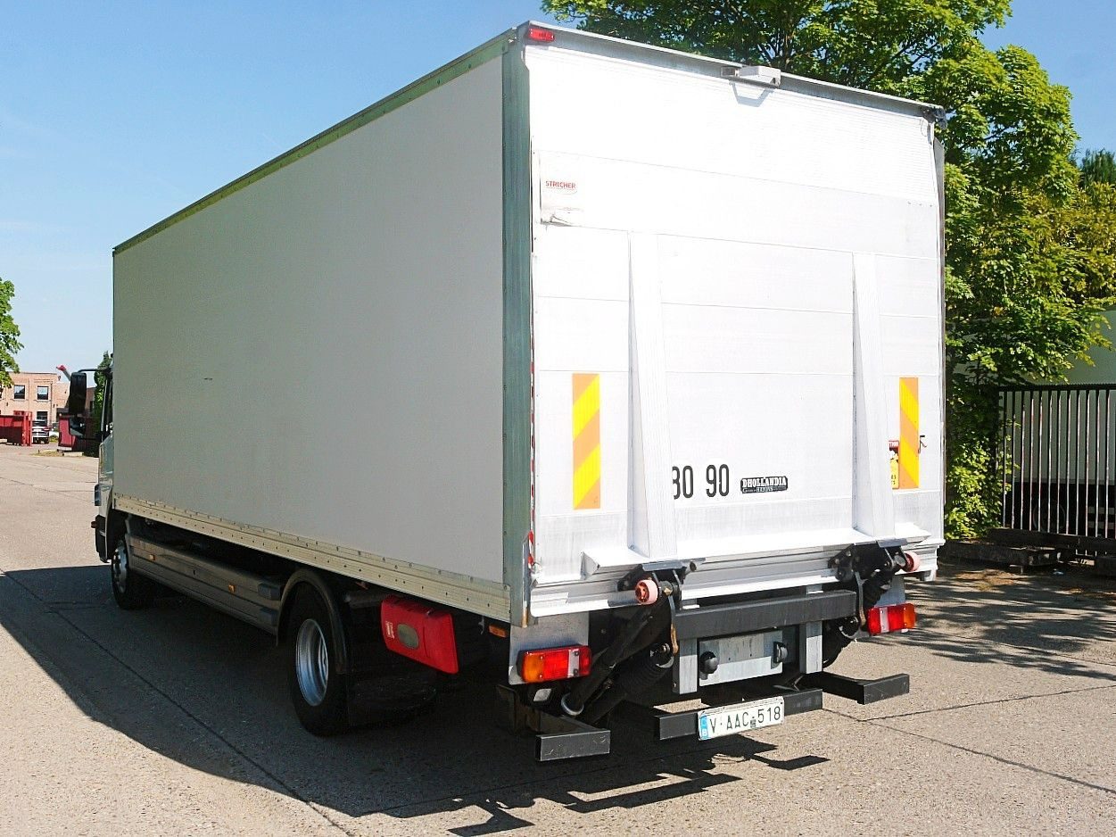 Camión caja cerrada Mercedes-Benz 1318 ATEGO MEUBEL KOFFER LBW MANUAL  LUFTFEDERNG: foto 6