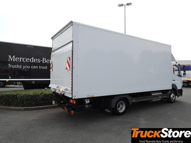 Mercedes-Benz Atego 818 L - Furgoneta caja cerrada: foto 4 Mercedes-Benz Atego 818 L - Furgoneta caja cerrada: foto 4