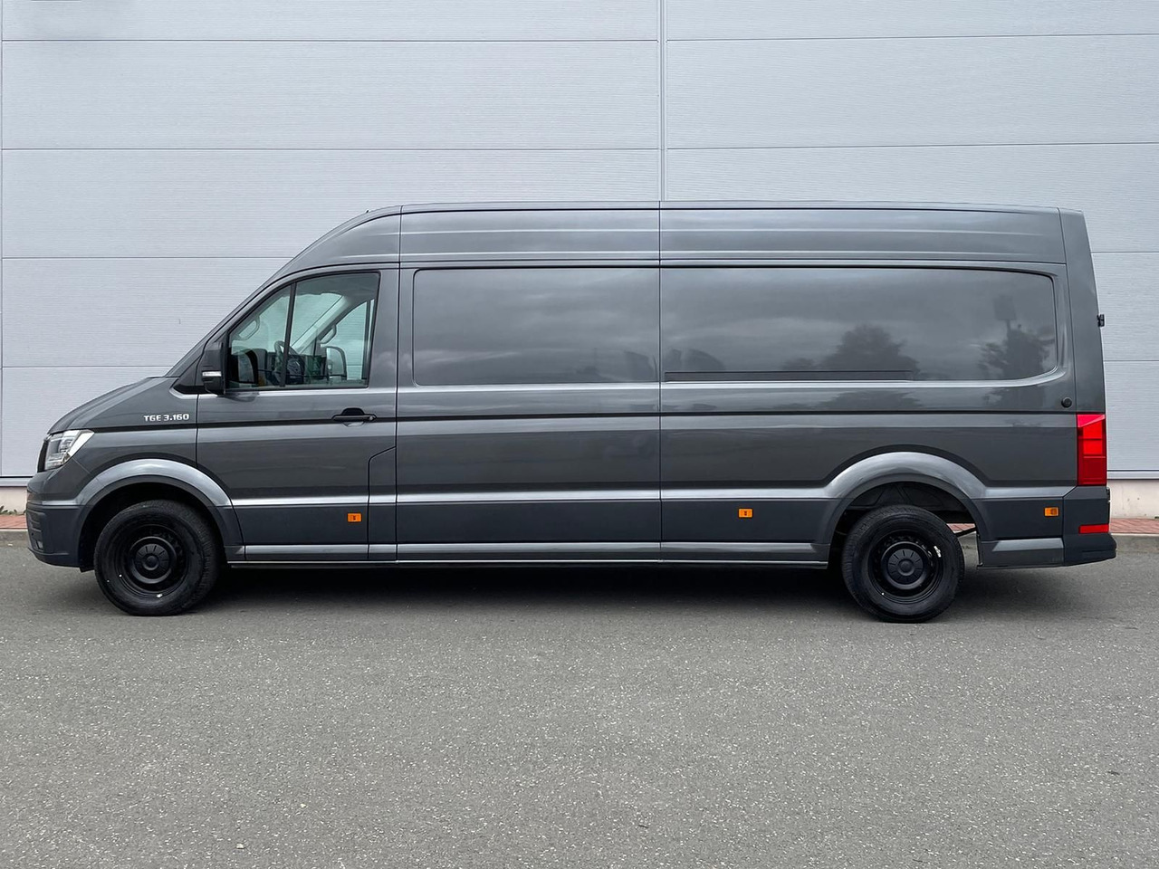 MAN TGE 3.160 L4H3 KASTEN TEMPOMAT AHK SITZHZ DAB - Furgón: foto 4 MAN TGE 3.160 L4H3 KASTEN TEMPOMAT AHK SITZHZ DAB - Furgón: foto 4