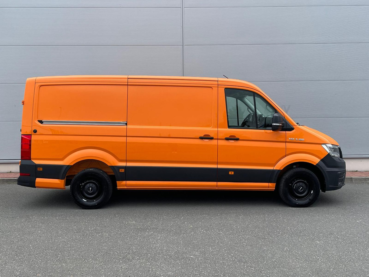 MAN TGE 3.180 Kasten L3H2 ACC LED STANDHZ NAVI - Furgón: foto 5 MAN TGE 3.180 Kasten L3H2 ACC LED STANDHZ NAVI - Furgón: foto 5