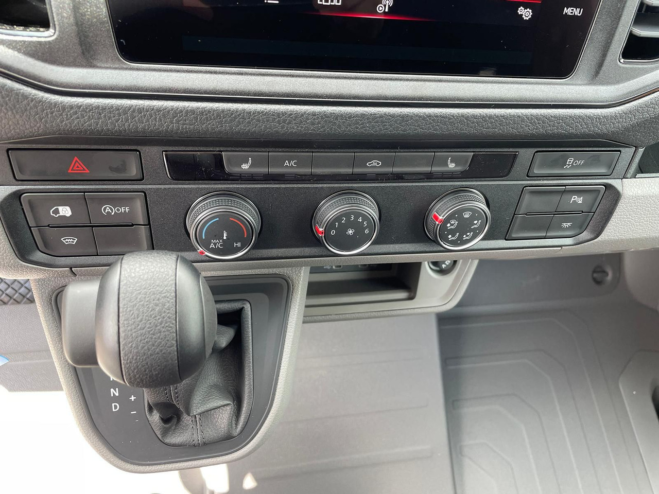 Coche MAN TGE 3.180 Kasten L3H2 TEMPOMAT LED STANDHZ NAVI: foto 28
