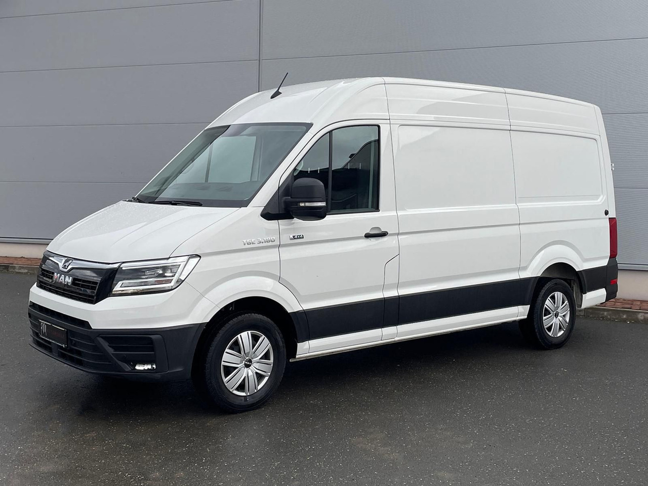 MAN TGE 3.180 L3H3 Kasten 4x4 AUTOM DIFF AHK TEMP - Furgón: foto 1 MAN TGE 3.180 L3H3 Kasten 4x4 AUTOM DIFF AHK TEMP - Furgón: foto 1