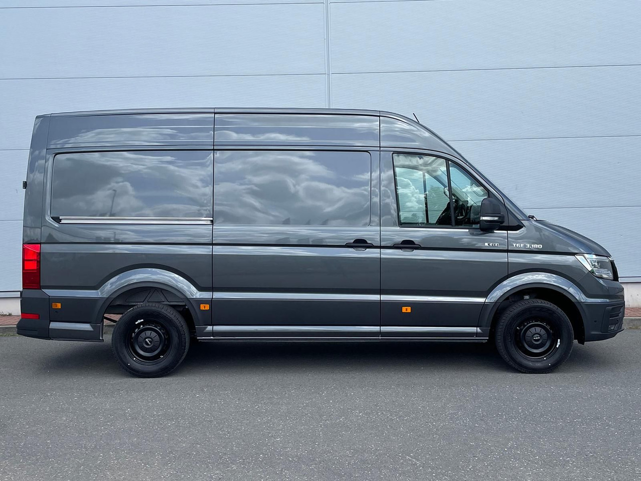 MAN TGE 3.180 L3H3 Kasten 4x4 CAMPER AHK ACC LED NAV - Furgón: foto 5 MAN TGE 3.180 L3H3 Kasten 4x4 CAMPER AHK ACC LED NAV - Furgón: foto 5