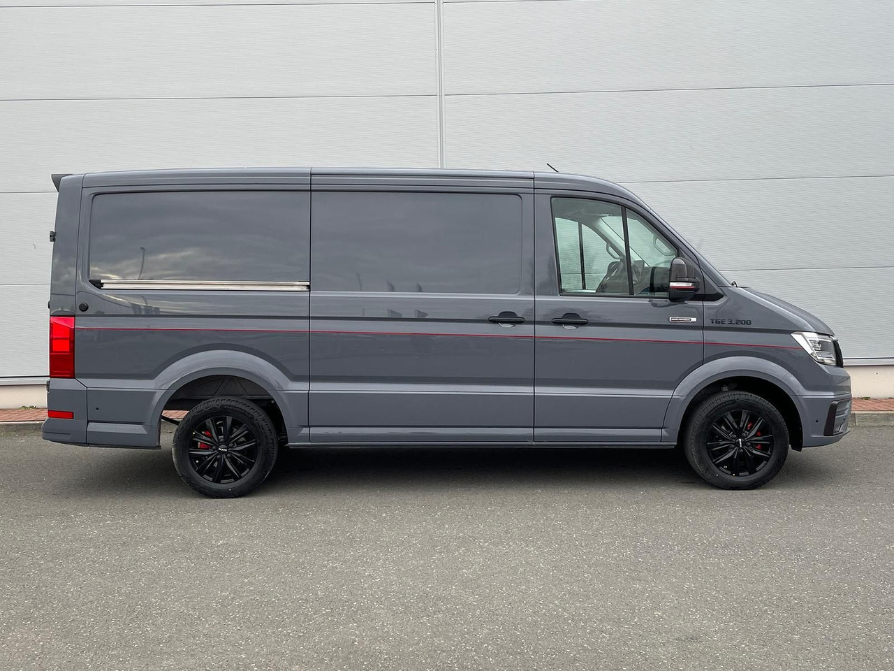 MAN TGE 3.200 L3H2 Kasten 4x4 Individual S ACC STHZ - Furgón: foto 5 MAN TGE 3.200 L3H2 Kasten 4x4 Individual S ACC STHZ - Furgón: foto 5