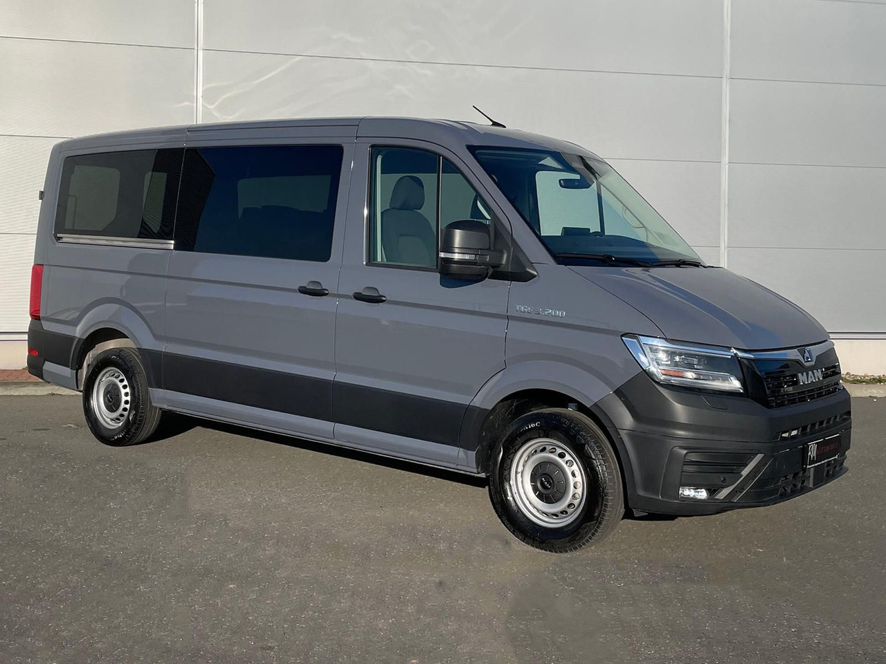 MAN TGE 3.200 L3H2 Kombi 8SITZE ACC LED STANDHZ DAB - Furgón: foto 2 MAN TGE 3.200 L3H2 Kombi 8SITZE ACC LED STANDHZ DAB - Furgón: foto 2