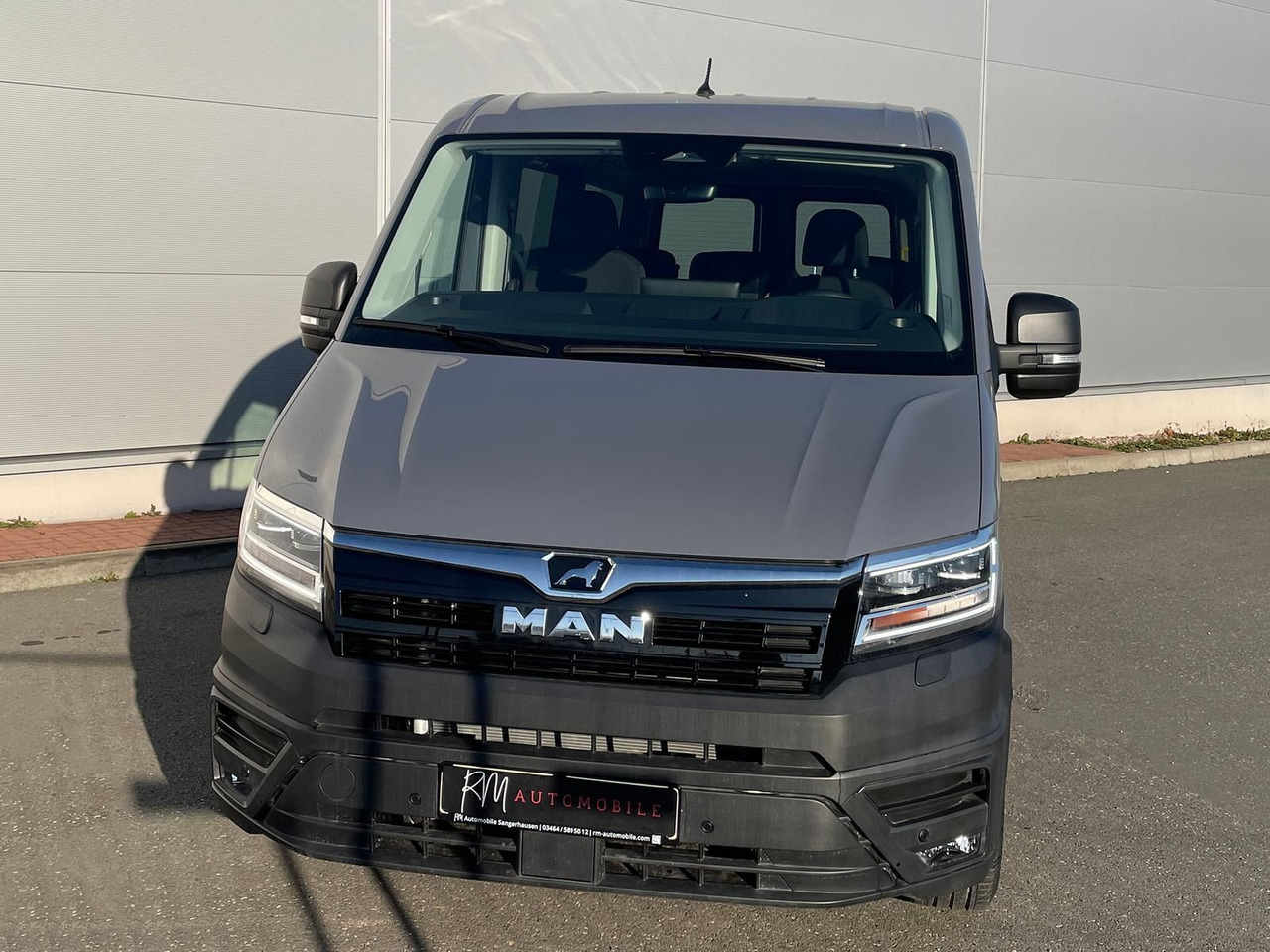 MAN TGE 3.200 L3H2 Kombi 8SITZE ACC LED STANDHZ DAB - Furgón: foto 4 MAN TGE 3.200 L3H2 Kombi 8SITZE ACC LED STANDHZ DAB - Furgón: foto 4