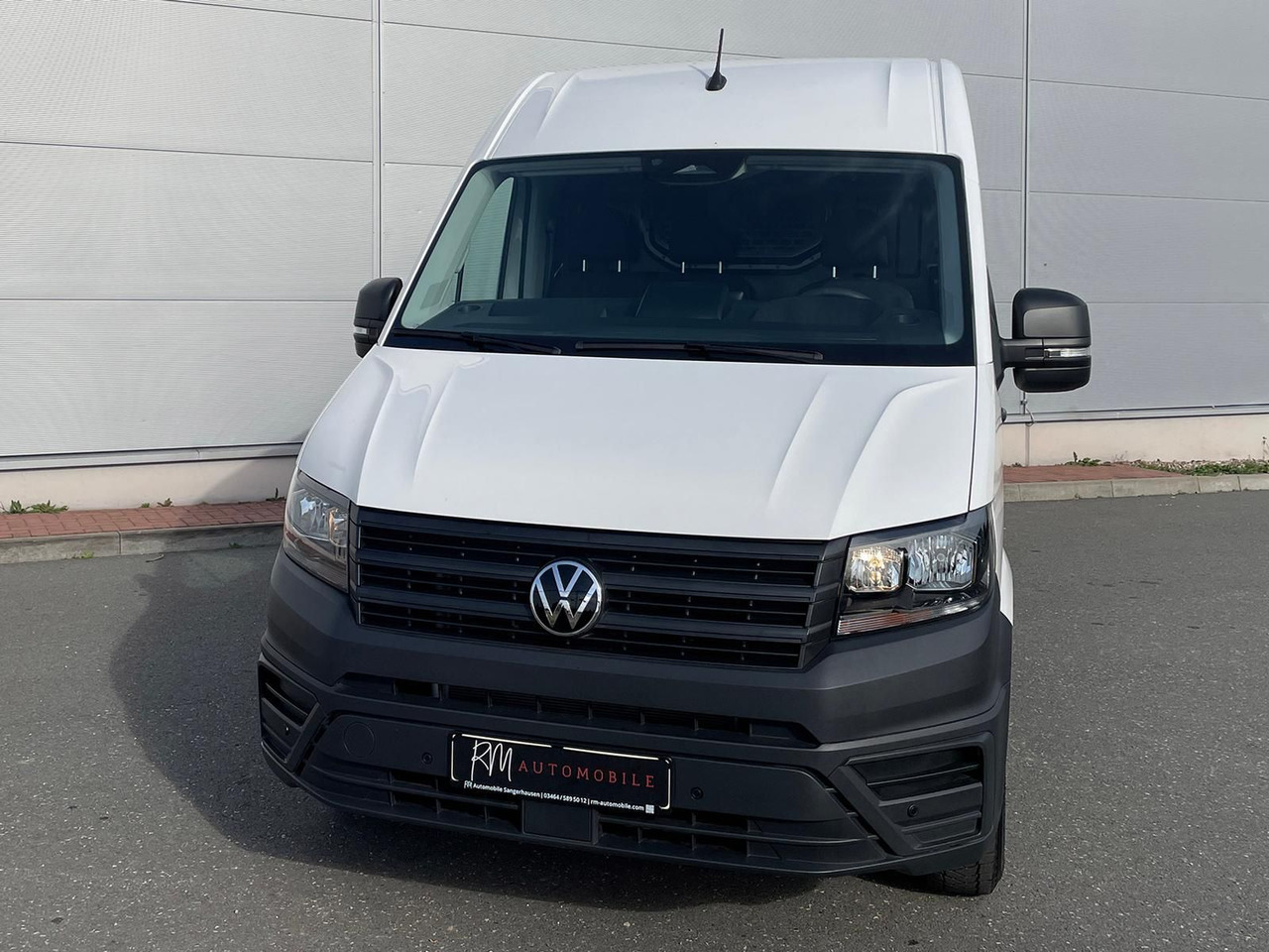 Volkswagen Crafter Kasten 35 L4H3 KAMERA KLIMA DAB - Furgón: foto 4 Volkswagen Crafter Kasten 35 L4H3 KAMERA KLIMA DAB - Furgón: foto 4