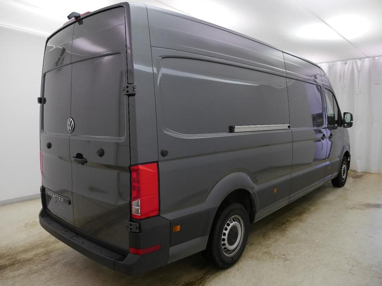 Volkswagen Crafter Kasten 35 L4H3 PDC DAB KAMERA KLIMA MFL - Furgón: foto 2 Volkswagen Crafter Kasten 35 L4H3 PDC DAB KAMERA KLIMA MFL - Furgón: foto 2