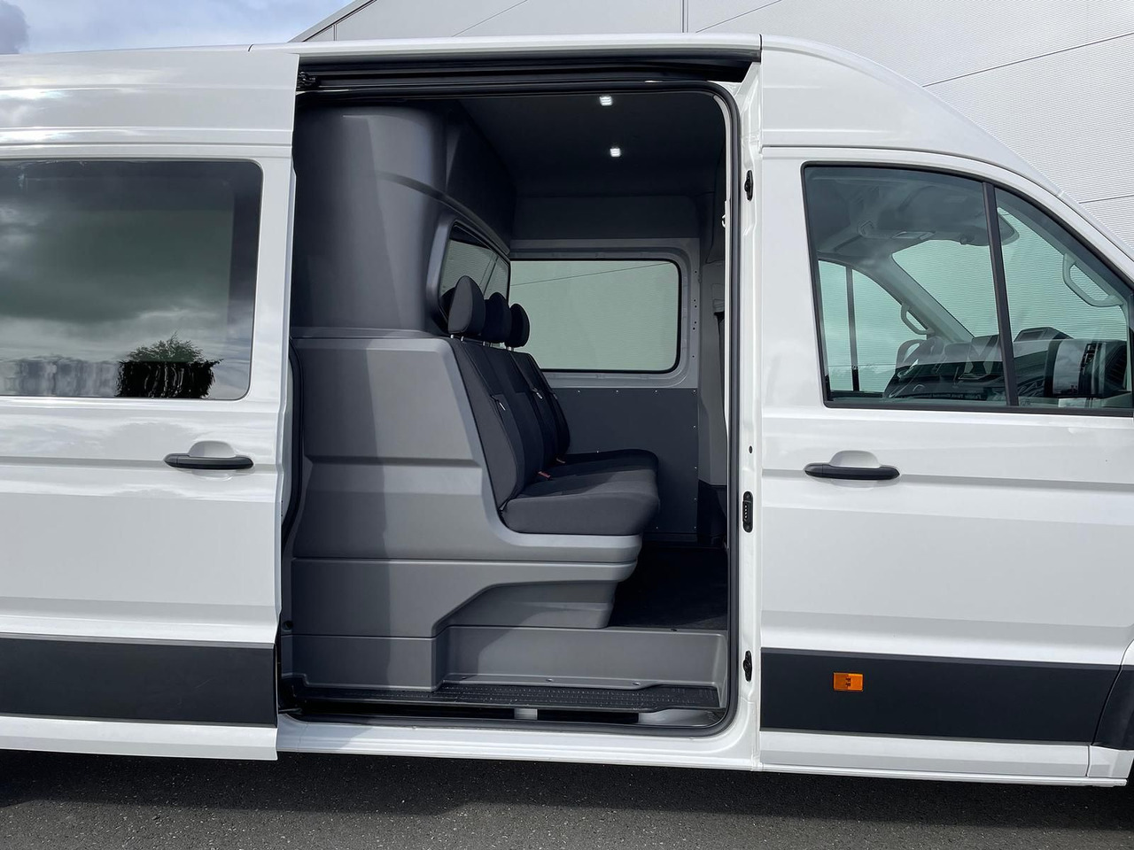 Furgón, Furgoneta combi Volkswagen Crafter MIXTO 35 L4H3 KAMERA KLIMA SITZHZ DAB: foto 9