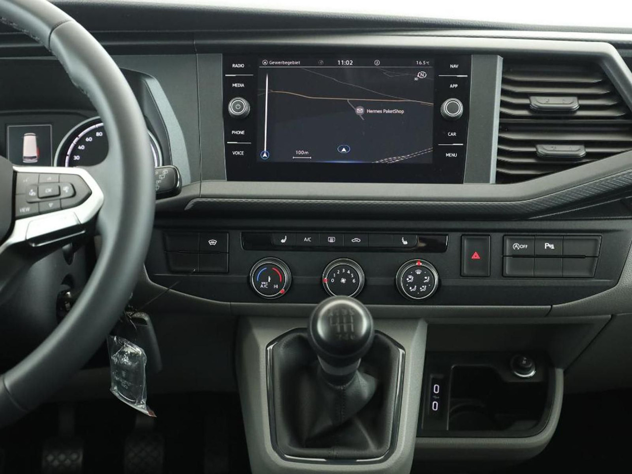 Volkswagen T6.1 Transporter Kombi KR STANDHZ LED ACC NAVI - Coche familiar: foto 5 Volkswagen T6.1 Transporter Kombi KR STANDHZ LED ACC NAVI - Coche familiar: foto 5