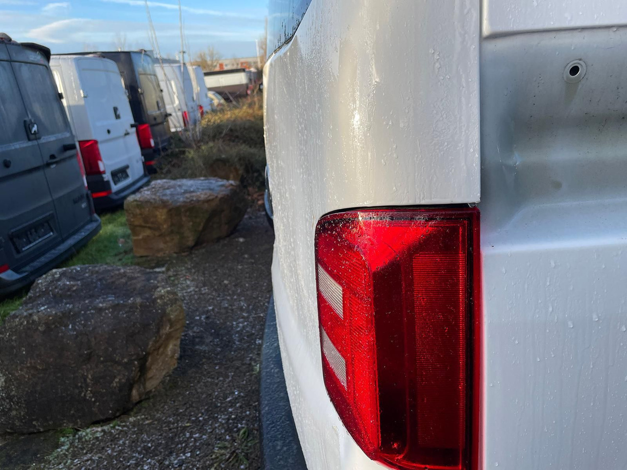 Minibús, Furgoneta de pasajeros Volkswagen T6 Transporter 2.0 TDI Kombi lang 9-SITZE TEMP: foto 16 Minibús, Furgoneta de pasajeros Volkswagen T6 Transporter 2.0 TDI Kombi lang 9-SITZE TEMP: foto 16