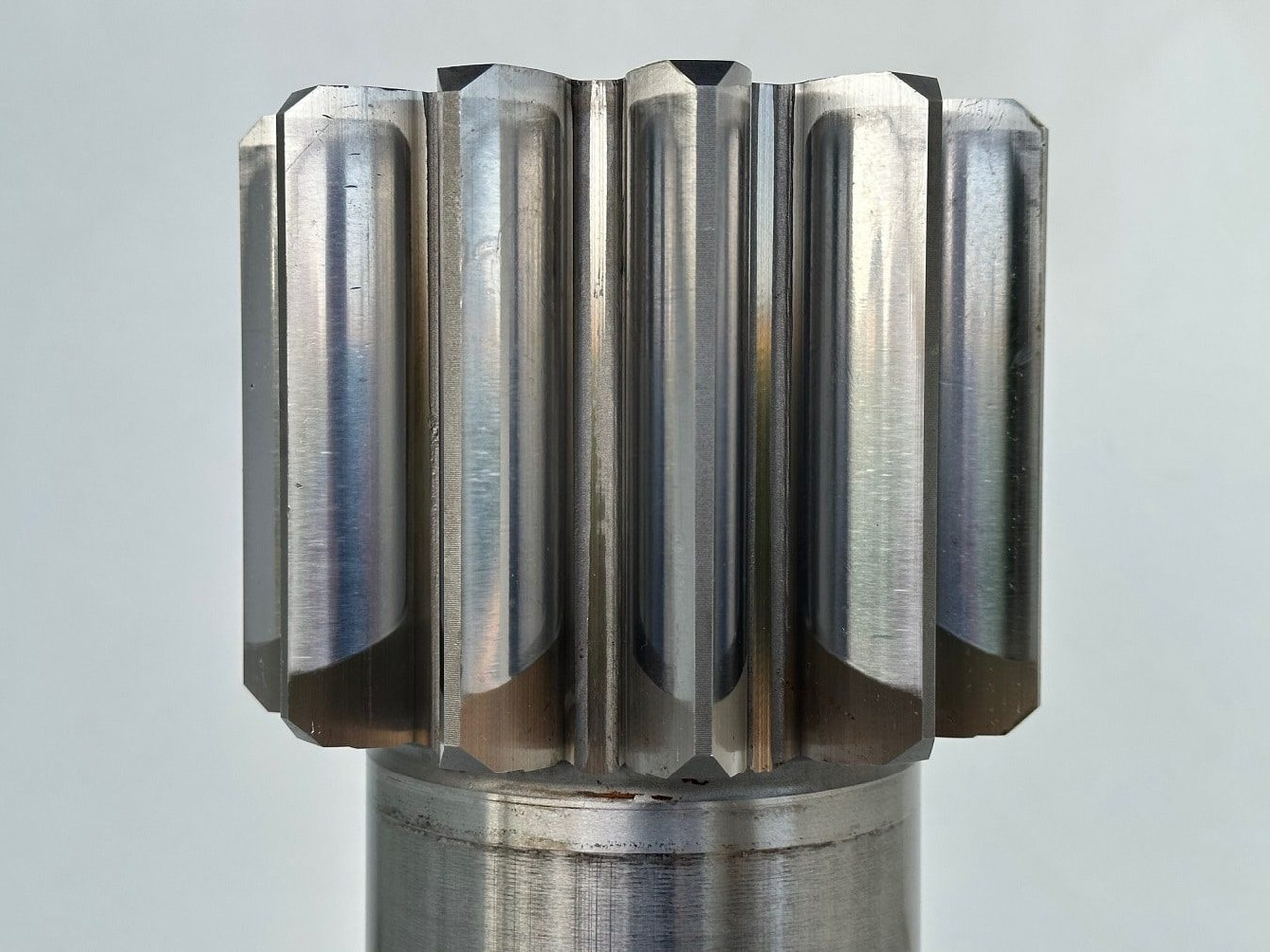 Reductor de giro para Excavadora de cadenas Liebherr Abtriebswelle ID-Nr.90202630 - ID-Nr.90006530.  LH40, LH50, R936. #90202630.2042#: foto 11