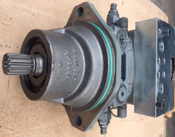 Liebherr Hydraulikeinbaumotor FMF045 and Dämpfungsventil DV22. ID-Nr.10137481 - ID-Nr.10152486 - ID-Nr.11369615 and ID-Nr.10151323 - Motor hidráulico para Excavadora de cadenas: foto 3 Liebherr Hydraulikeinbaumotor FMF045 and Dämpfungsventil DV22. ID-Nr.10137481 - ID-Nr.10152486 - ID-Nr.11369615 and ID-Nr.10151323 - Motor hidráulico para Excavadora de cadenas: foto 3