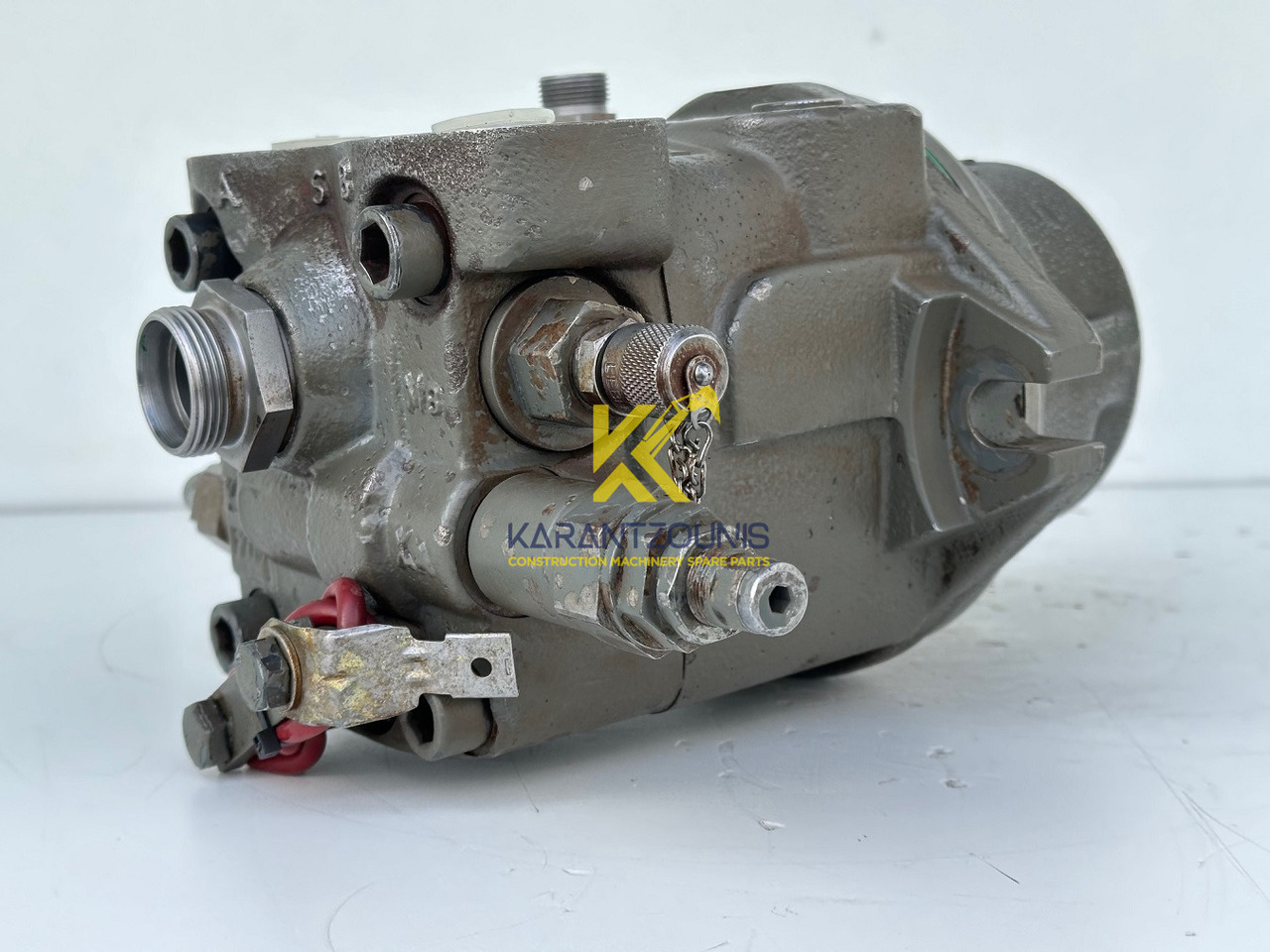 Liebherr Hydraulikeinbaumotor Typ:FMF058, ID-Nr.10122576 - ID-Nr.10145827 - ID-Nr.11371069. LOS1906, P924 COMP , R906, R906 PROTO, R916, R922, R924, R924 COMP, R926 COMP, R926 K LC. #11371069.08604# - Motor hidráulico para Excavadora de cadenas: foto 4 Liebherr Hydraulikeinbaumotor Typ:FMF058, ID-Nr.10122576 - ID-Nr.10145827 - ID-Nr.11371069. LOS1906, P924 COMP , R906, R906 PROTO, R916, R922, R924, R924 COMP, R926 COMP, R926 K LC. #11371069.08604# - Motor hidráulico para Excavadora de cadenas: foto 4