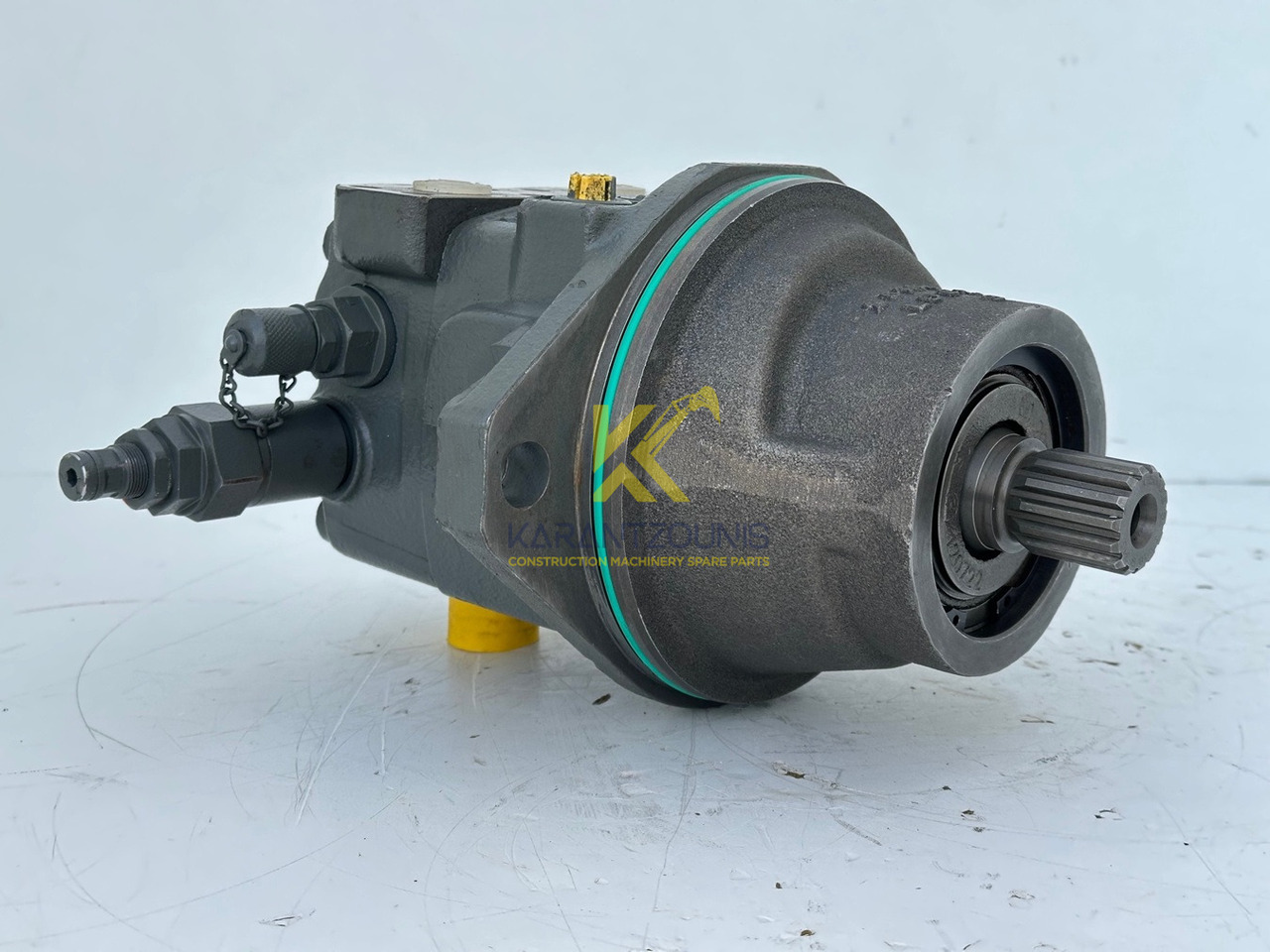 Liebherr Original Hydraulikeinbaumotor Typ:FMF045. ID-Nr.12464216. R914 RAIL, R914 COMP, R914 K-S, R914 K-STD, R918, R918LC, R918NLC, R918 XLC, R920 K-LC, R920 K-NLC. #12464216.25879# - Reductor de giro para Maquinaria de construcción: foto 2 Liebherr Original Hydraulikeinbaumotor Typ:FMF045. ID-Nr.12464216. R914 RAIL, R914 COMP, R914 K-S, R914 K-STD, R918, R918LC, R918NLC, R918 XLC, R920 K-LC, R920 K-NLC. #12464216.25879# - Reductor de giro para Maquinaria de construcción: foto 2