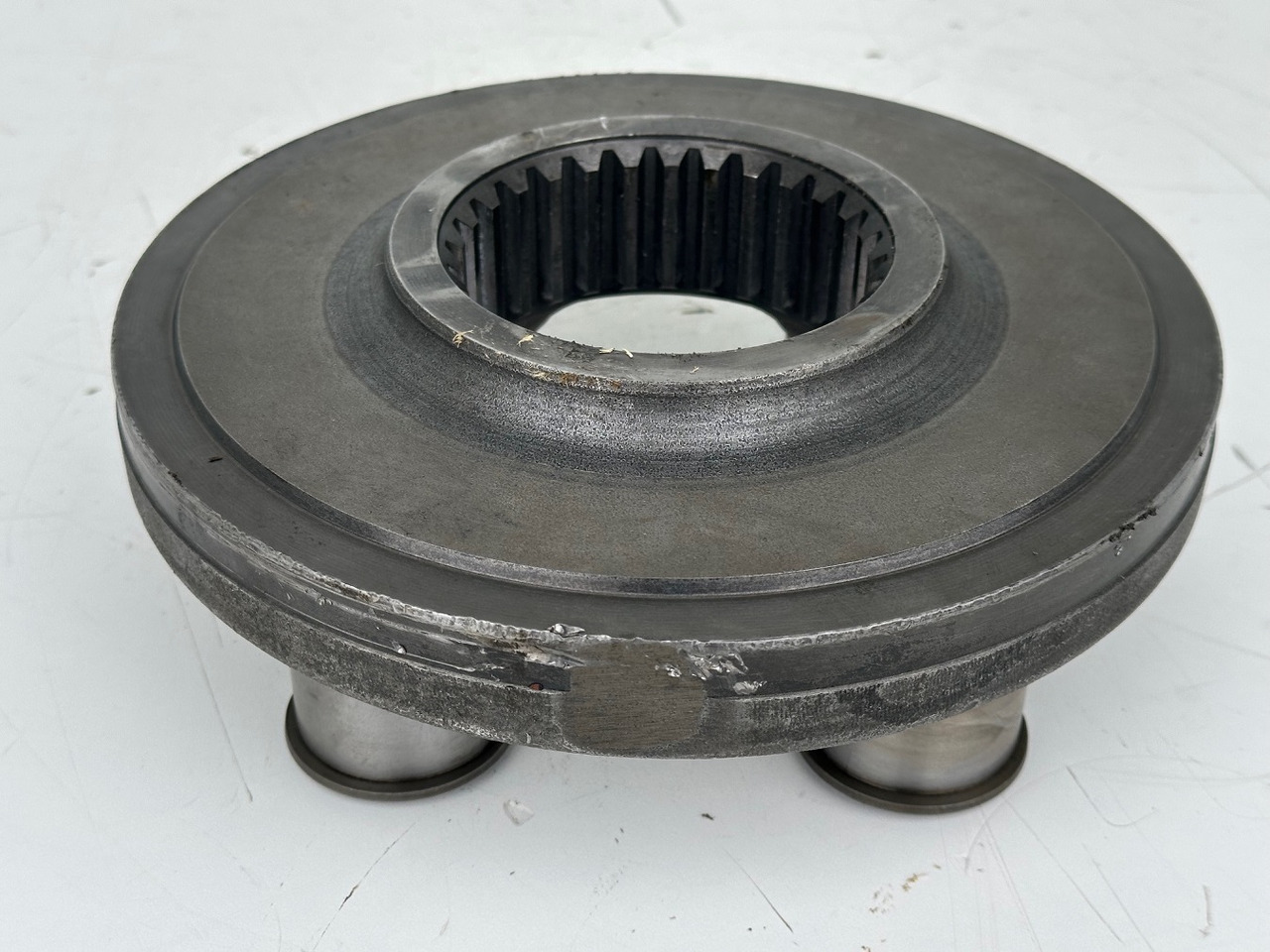 Liebherr Planetenträger ID-Nr.944306303 - ID-Nr.9443063. A924, A934, LH30, LH35, R906, R916, R922, R924, R926, R932, R934, R944. #944306303.C7.2906# - Reductor de giro para Maquinaria de construcción: foto 4 Liebherr Planetenträger ID-Nr.944306303 - ID-Nr.9443063. A924, A934, LH30, LH35, R906, R916, R922, R924, R926, R932, R934, R944. #944306303.C7.2906# - Reductor de giro para Maquinaria de construcción: foto 4