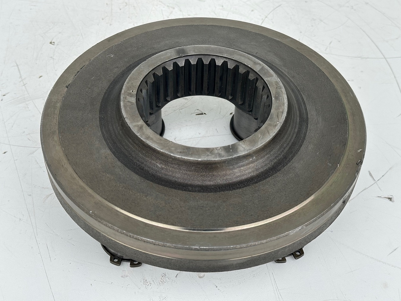 Liebherr Planetenträger ID-Nr.944306303 - ID-Nr.9443063. A924, A934, LH30, LH35, R906, R916, R922, R924, R926, R932, R934, R944. #944306303.L6.1000# - Reductor de giro para Maquinaria de construcción: foto 3 Liebherr Planetenträger ID-Nr.944306303 - ID-Nr.9443063. A924, A934, LH30, LH35, R906, R916, R922, R924, R926, R932, R934, R944. #944306303.L6.1000# - Reductor de giro para Maquinaria de construcción: foto 3