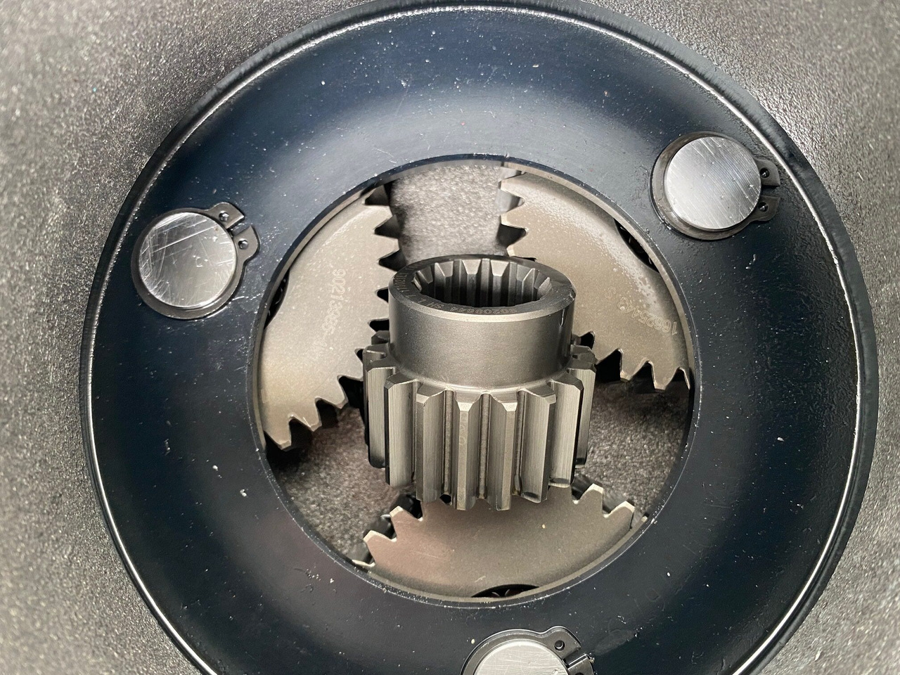 Reductor de giro para Excavadora de ruedas Liebherr Schwenkantrieb SAT250/287, ID-Nr.90209645.: foto 12 Reductor de giro para Excavadora de ruedas Liebherr Schwenkantrieb SAT250/287, ID-Nr.90209645.: foto 12