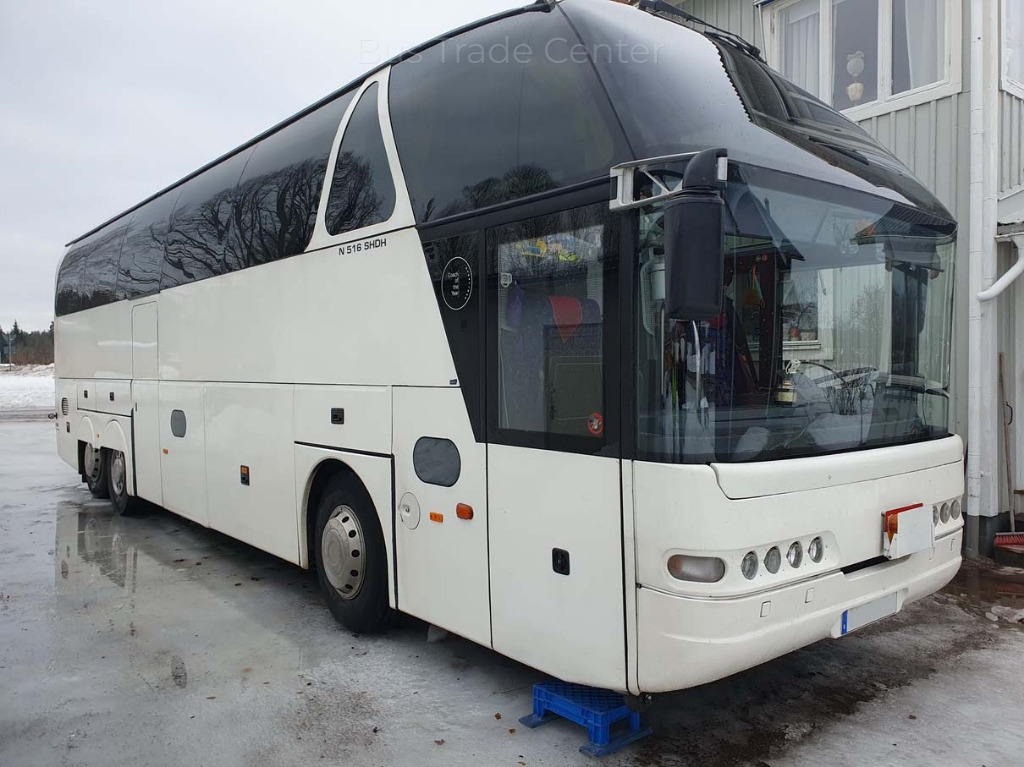 NEOPLAN STARLINER N516/3 SHDH - Autocar: foto 1 NEOPLAN STARLINER N516/3 SHDH - Autocar: foto 1