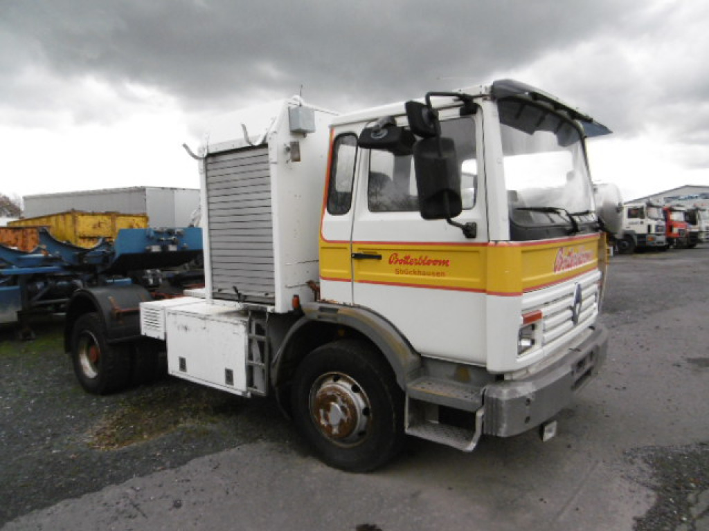 Renault 40GCC2 (Nr. 104) - Cabeza tractora: foto 4 Renault 40GCC2 (Nr. 104) - Cabeza tractora: foto 4