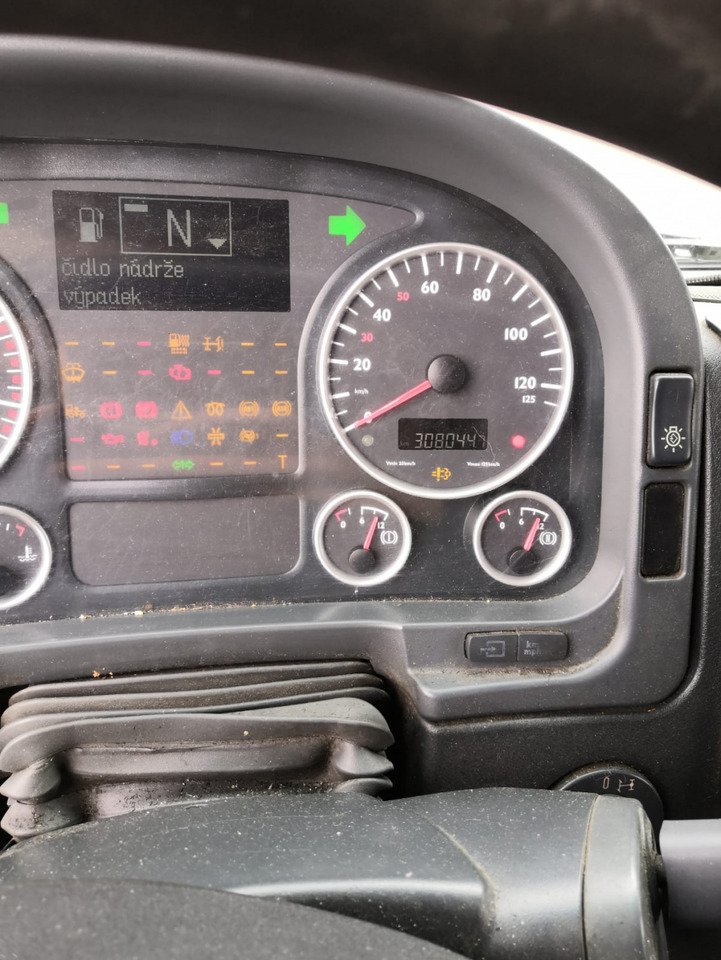 Camión chasis MAN TGA 26.350 6x2 (Nr. 4998): foto 6 Camión chasis MAN TGA 26.350 6x2 (Nr. 4998): foto 6