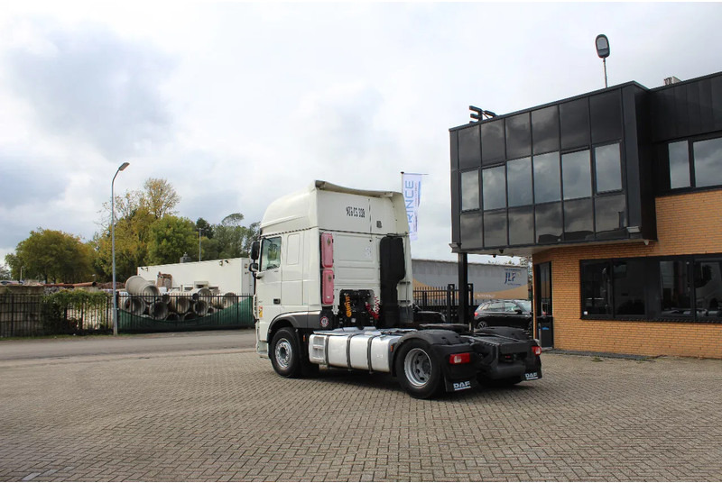 DAF XF 106.480 * RETARDER * BIG TANK * 4X2 * BIG SPACE * - Cabeza tractora: foto 3 DAF XF 106.480 * RETARDER * BIG TANK * 4X2 * BIG SPACE * - Cabeza tractora: foto 3