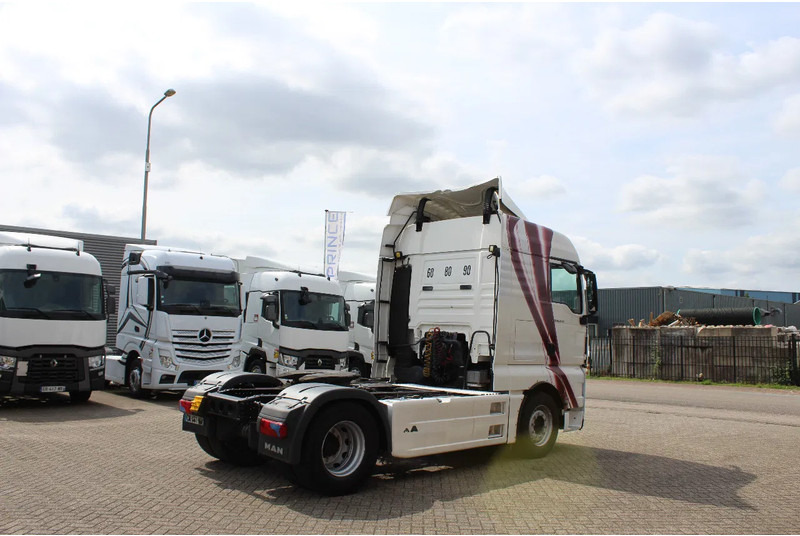 MAN TGX 18.440 * EURO5 * 4X2 * - Cabeza tractora: foto 3 MAN TGX 18.440 * EURO5 * 4X2 * - Cabeza tractora: foto 3