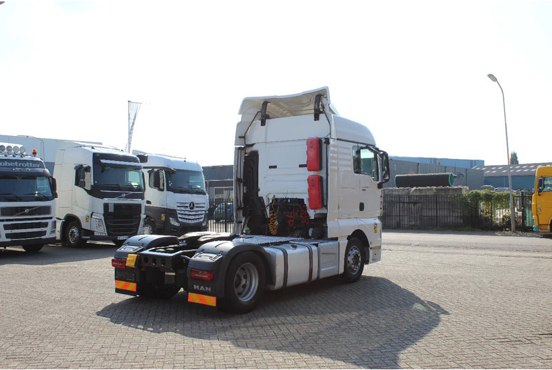 MAN TGX 18.460 * RETARDER * EURO6 * 4X2 * 2 BIG TANK * - Cabeza tractora: foto 4 MAN TGX 18.460 * RETARDER * EURO6 * 4X2 * 2 BIG TANK * - Cabeza tractora: foto 4