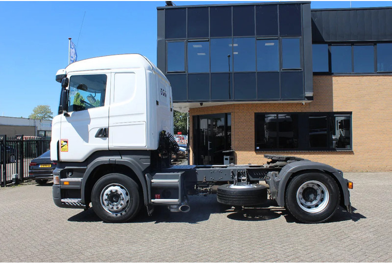 Scania R420 * RETARDER * MANUAL * 4X2 * - Cabeza tractora: foto 2 Scania R420 * RETARDER * MANUAL * 4X2 * - Cabeza tractora: foto 2
